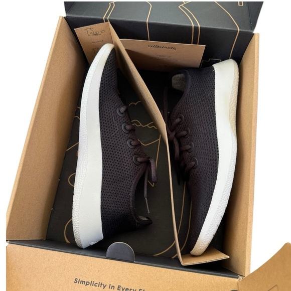 NWT Allbirds Women's Tree Runner Sneaker Black Size 9 new in box - Picture 1 of 11